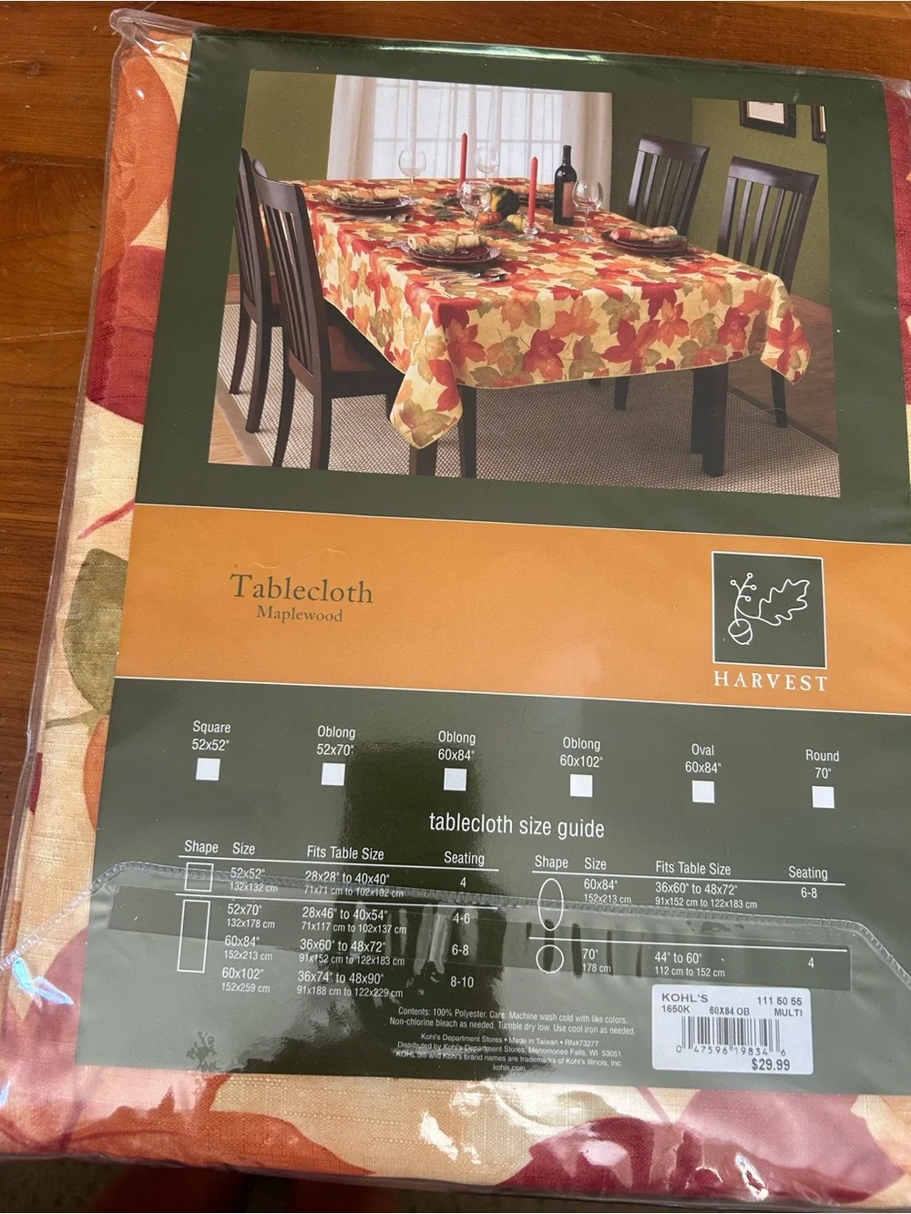 NWT Fabric Tablecloth Harvest Maplewood Fall Leaf Leaves 60”x 84” Autumn 6-8 ppl